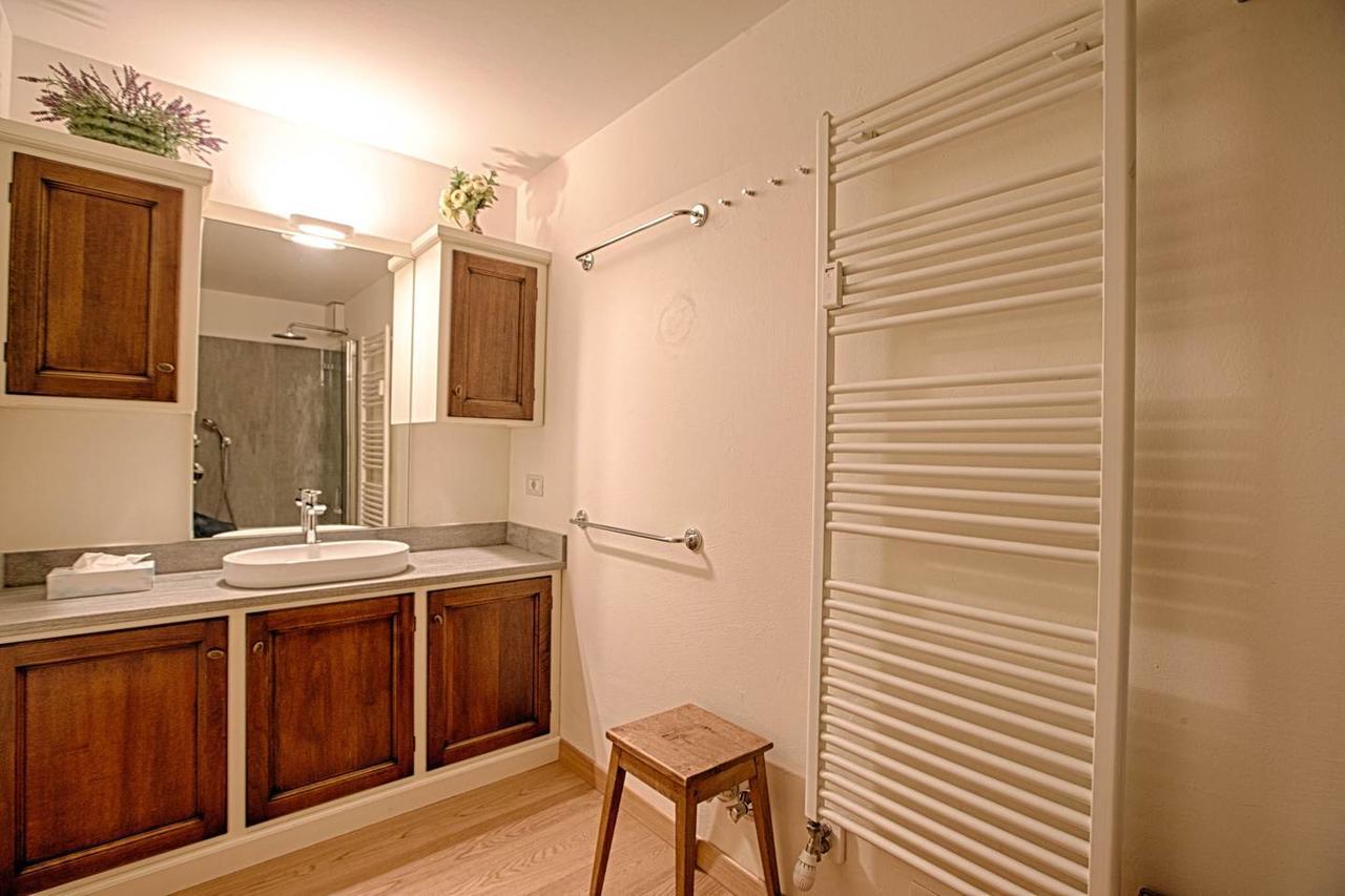 Joivy Superb Apartments For 6 With Mountain View And Garden In Courmayeur Exteriér fotografie